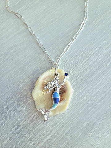 Silver color Mermaid necklace with real seashell